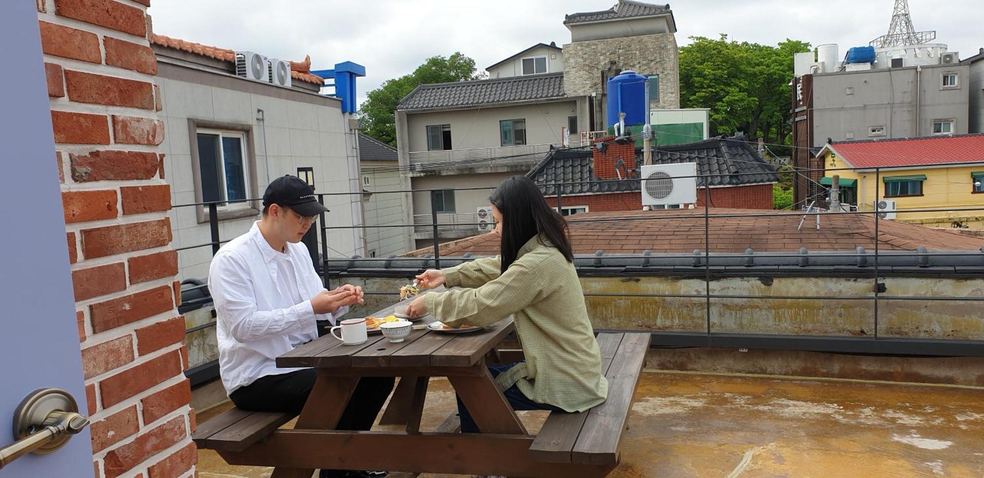 Son-Gil Guesthouse Jinju Exterior photo